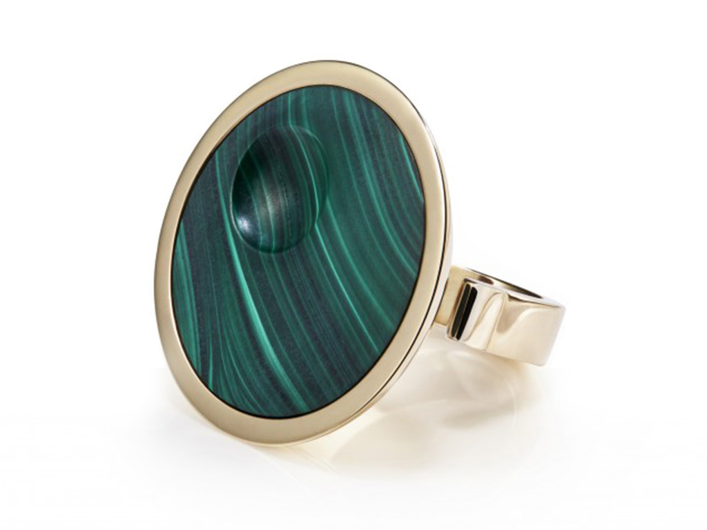 Gold Oscar ring inset with honed malachite.